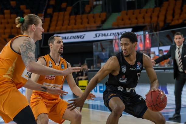 员是一场豪 员是一场豪