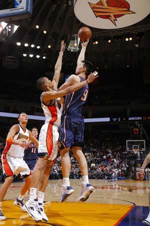 2换1交易官宣！热火送出海史密斯+32年次轮 从篮网换来26年次轮